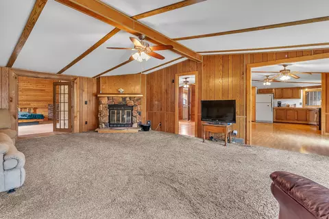 1250 E 900, Wheatfield, IN 46392 photo 8