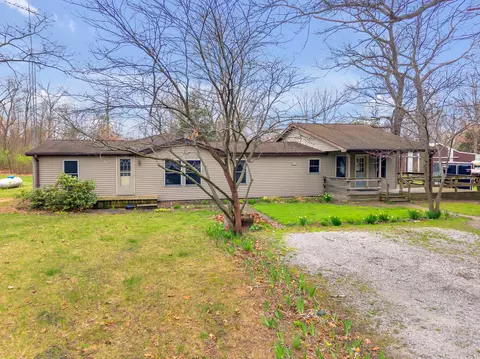 1250 E 900, Wheatfield, IN 46392 photo 3