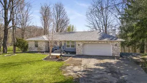 167 N Woodland Dr, La Porte, IN 46350