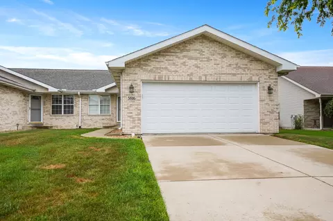 5816 Iris Ln, Schererville, IN 46375
