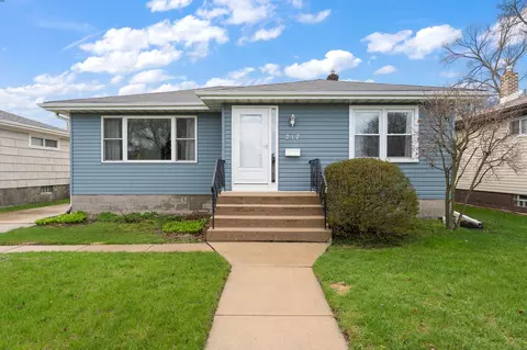 217 W 40th Pl, Griffith, IN 46319