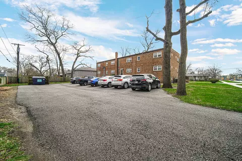 Exterior - 545 N Oakwood St #7, Griffith, IN 46319 photo 1 of 2