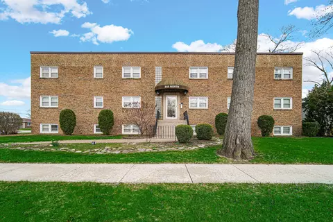 Exterior - 545 N Oakwood St #7, Griffith, IN 46319 photo 2 of 2