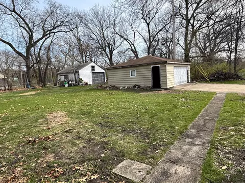 Exterior - 973 Williams St, Gary, IN 46404 photo 3 of 4