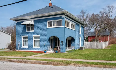 134 N Fremont St, Lowell, IN 46356