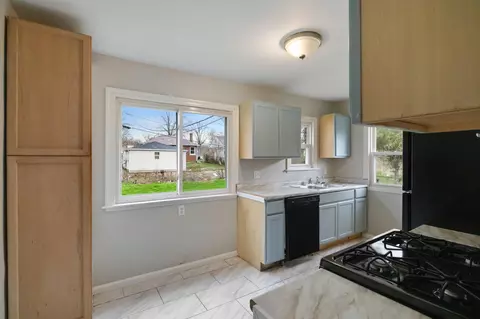 Kitchen - 4327 Vermont Ct, Gary, IN 46409 photo 1 of 2