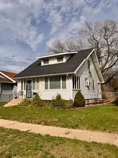 Exterior - 3905 Madison St, Gary, IN 46408 photo 2 of 3