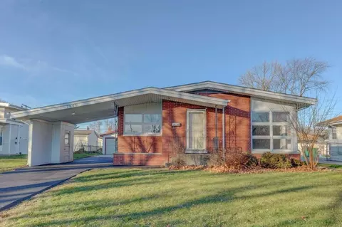 7840 Monroe Ave, Munster, IN 46321