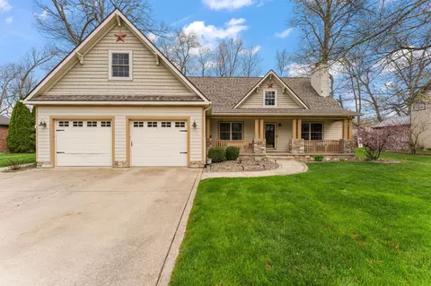 601 Eastwood Dr, Kouts, IN 46347