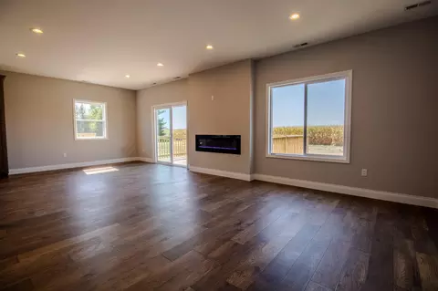 Living - 66 S Jefferson St, Hamlet, IN 46532 photo 1 of 2