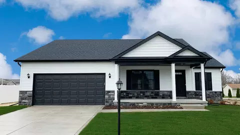 5066 Richard Dr, Lowell, IN 46356