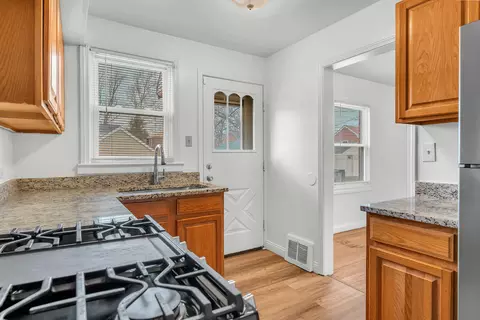 Kitchen - 309 Belden Pl, Munster, IN 46321 photo 1 of 2