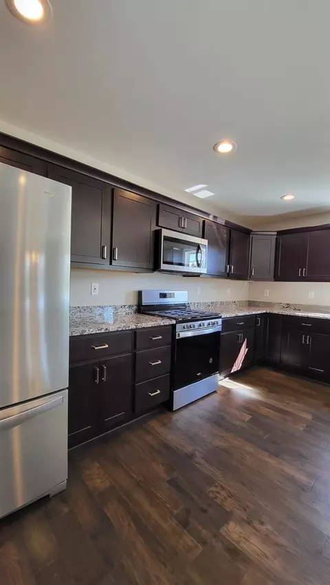 Kitchen - 5061 Richard Dr, Lowell, IN 46356 photo 4 of 5