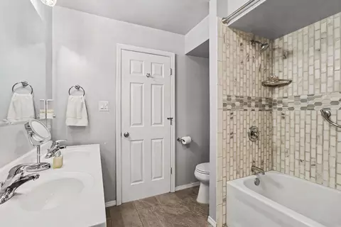 Bath - 551 N Union Pl, Gary, IN 46403 photo 3 of 3