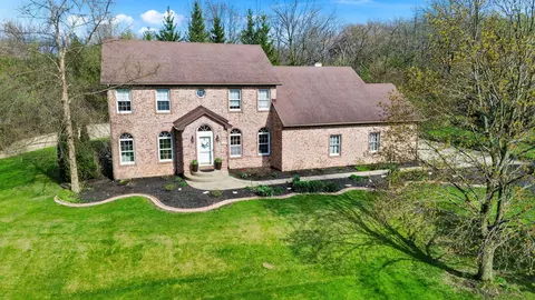 13189 Fillmore St, Crown Point, IN 46307