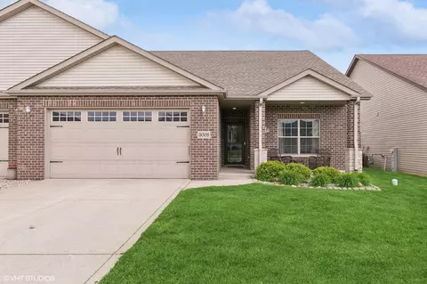 3008 Winter Garden Dr, Valparaiso, IN 46385