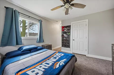 Bedroom - 6411 E 129th Ave, Crown Point, IN 46307 photo 4 of 12
