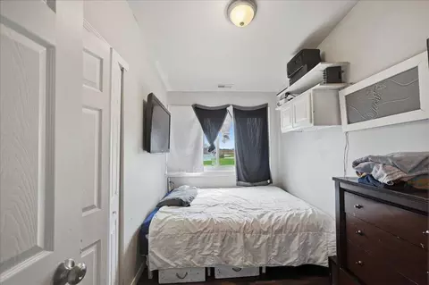 Bedroom - 6411 E 129th Ave, Crown Point, IN 46307 photo 5 of 12