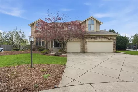 1816 Rosewood Ln, Munster, IN 46321