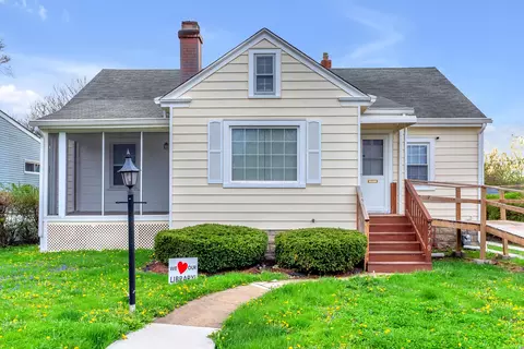 5770 Jackson St, Merrillville, IN 46410