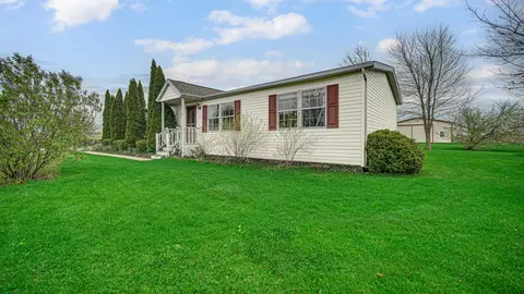 14805 W 109th Ave, Dyer, IN 46311