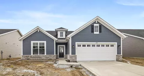 3108 Hilltop Rd, Valparaiso, IN 46385