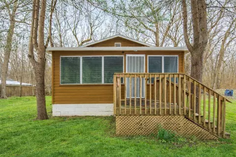 516 Nahas St, Michigan City, IN 46360