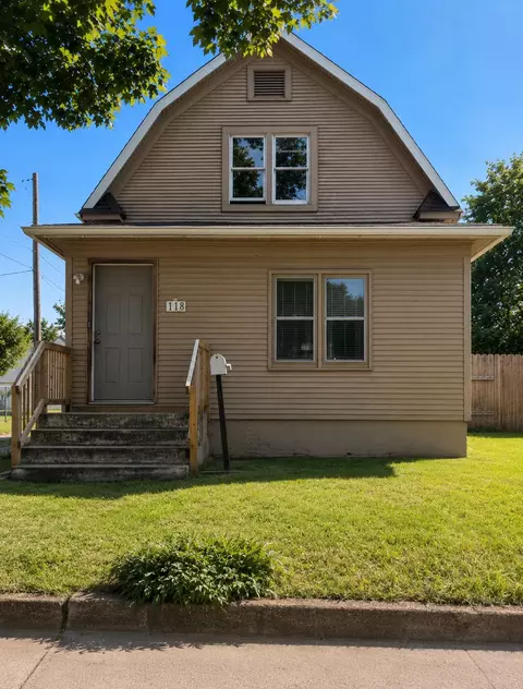 118 Dewey St, Michigan City, IN 46360