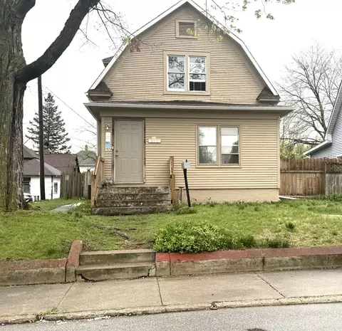 118 Dewey St, Michigan City, IN 46360