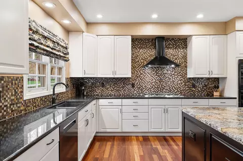 Kitchen - 8348 Castle Dr, Munster, IN 46321 photo 2 of 3