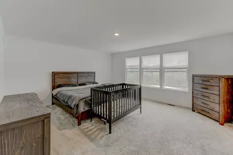 Bedroom - 11429 Clyde Dr, Crown Point, IN 46307 photo 2 of 2