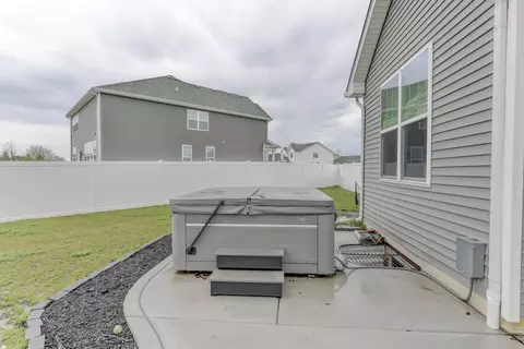 Exterior - 11429 Clyde Dr, Crown Point, IN 46307 photo 5 of 8