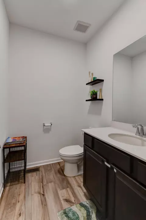 Bath - 11429 Clyde Dr, Crown Point, IN 46307 photo 1 of 5