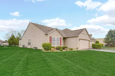 Exterior - 832 Flagstone Dr, Dyer, IN 46311 photo 3 of 4