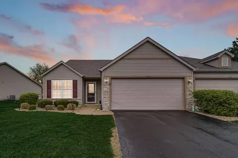 Exterior - 832 Flagstone Dr, Dyer, IN 46311 photo 2 of 4