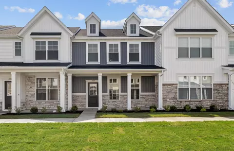 13087 Carolina St, Crown Point, IN 46307