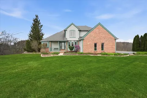 317 N 250, Valparaiso, IN 46385