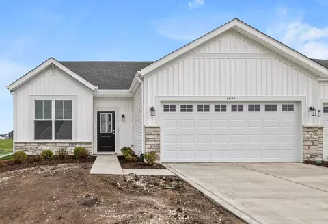 4054 Reflection Pl, Valparaiso, IN 46385