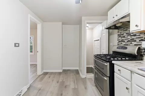 Entry Way - 952 Willard St, Gary, IN 46404 photo 1 of 1