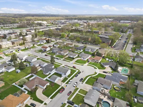 View/Area - 1419 N Jay Ave, Griffith, IN 46319 photo 4 of 5