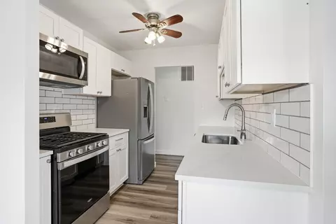 Kitchen - 1419 N Jay Ave, Griffith, IN 46319 photo 2 of 2