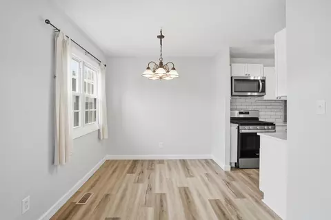 Dining - 1419 N Jay Ave, Griffith, IN 46319 photo 1 of 1