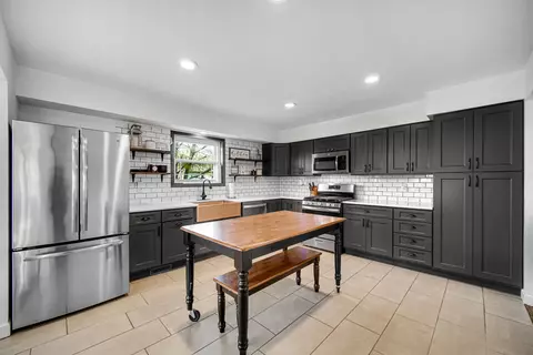 Kitchen - 1559 Happy Valley Rd, Crown Point, IN 46307 photo 1 of 3