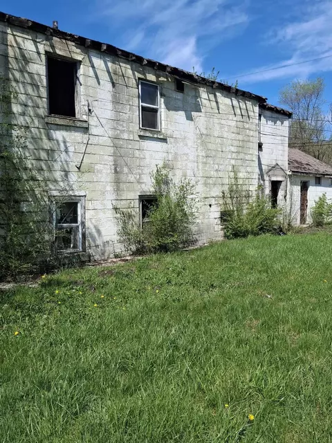 Undisclosed, Gary, IN 46407 photo 2