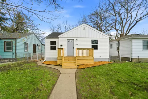 4627 Grant St, Gary, IN 46408