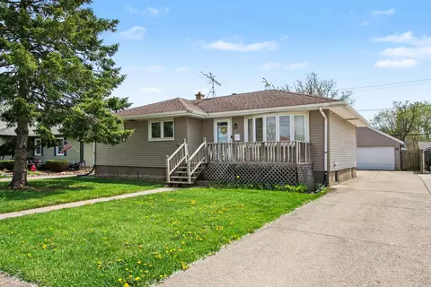 3018 Lincoln St, Highland, IN 46322