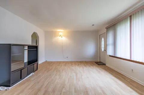 Living - 2392 Wheeler St, Gary, IN 46406 photo 1 of 2