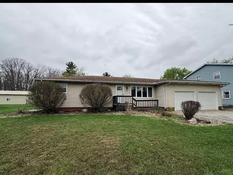 5828 W 122nd Ave, Crown Point, IN 46307