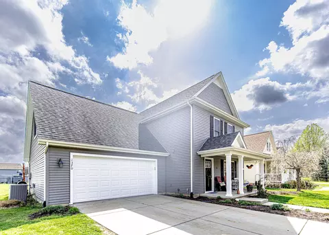 1370 Danvers Pkwy, Valparaiso, IN 46385
