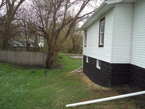 Exterior - 4173 Jackson St, Gary, IN 46408 photo 4 of 8